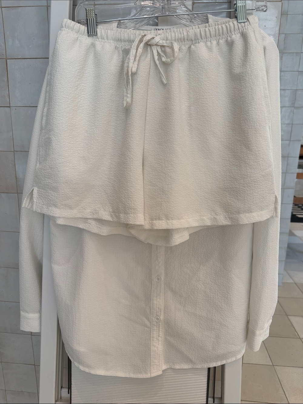 Ekouaer White Top - M